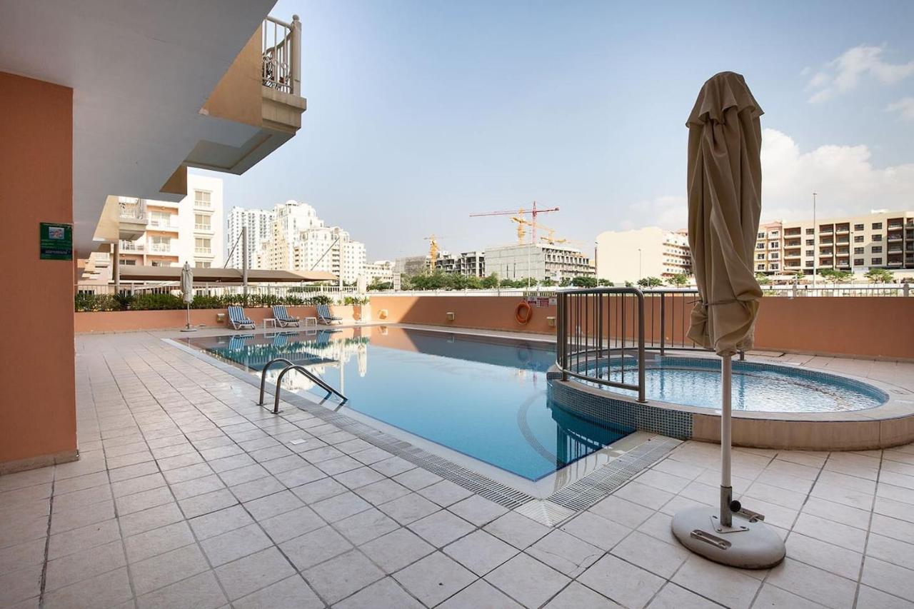 Frank Porter - Mulberry 1 Apartment Dubai Luaran gambar
